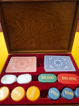 Set carte da gioco e fiches