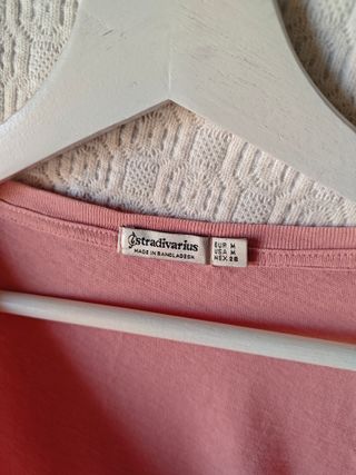 Camiseta manga corta Stradivarius talla M/L mujer
