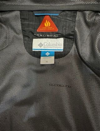 Chaqueta Columbia Omni Heat Negra y Gris