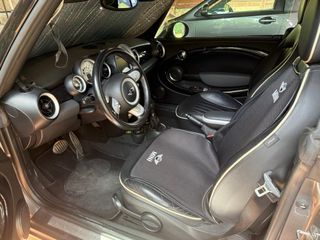 MINI COOPER S CABRIO 2010