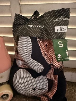 Patines rosas Oxelo talla 36 + casco y proteccione