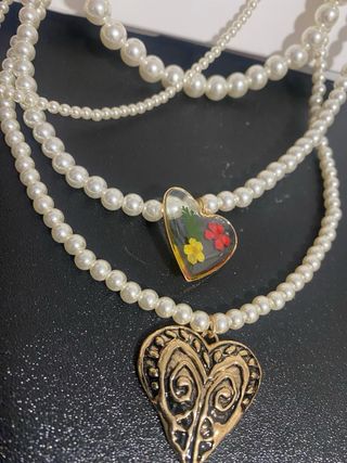 Collar doble perlas y corazones Zara