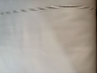 Divano Bretagne di Poltrona Frau in pelle