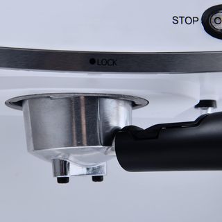 Cafetera Bergner 850W