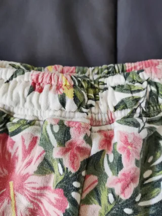 Calções Zara Estampado Floral 7 anos