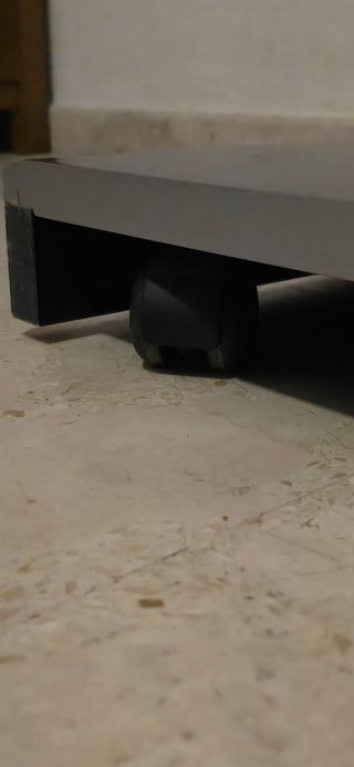 Mueble TV GISO Negro y Plata Cristal