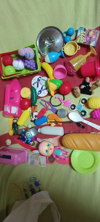 Lote Juguetes Muñecas y Accesorios