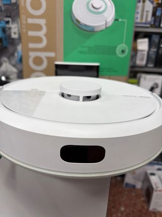 Robot Aspirador y Friegasuelos Roomba 105 Combo