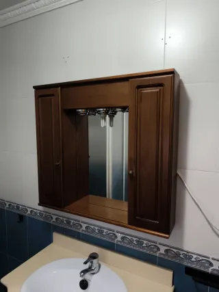 Mueble de baño madera, prácticamente nuevo