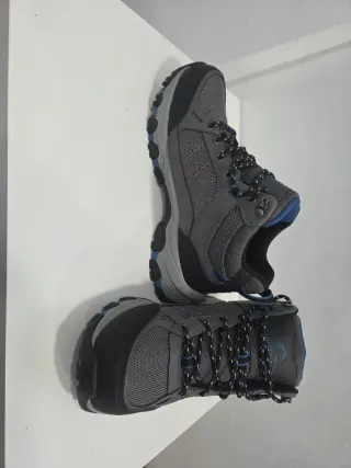 Botas Skechers T40 Cordones Gris