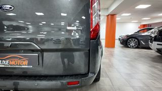 FORD Tourneo Custom 2.0 Ecoblue 136kW Hybrid L1 Ti