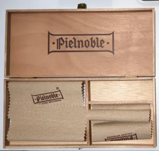 Caja de Madera Pielnoble
