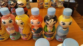 38 Botellas Font Vella Infantiles Colección