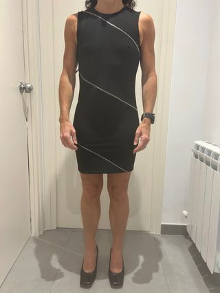 Vestido negro Mango
