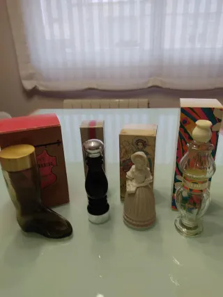 Lote 4 Frascos Colonia AVON Antiguos