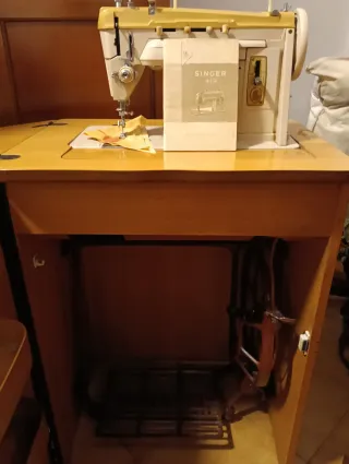 Macchina da cucire Singer vintage