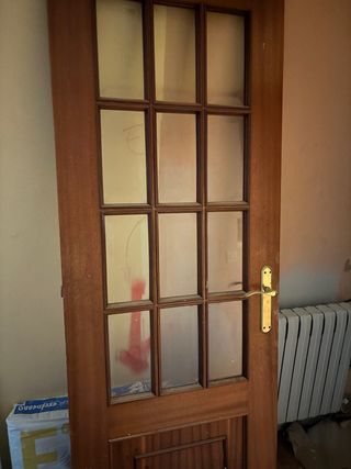 Puerta madera 72cm con cristal