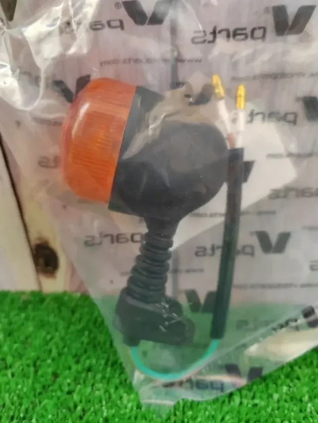 JUEGO 4 INTERMITENTES DERBI VARIANT START 5