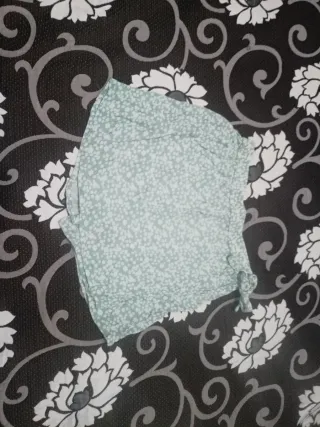 Falda pantalón niña verde y blanco