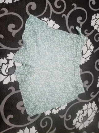 Falda pantalón niña verde y blanco