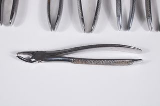 Set pinze odontoiatriche vintage da collezione