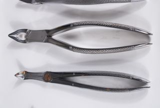 Set pinze odontoiatriche vintage da collezione