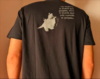 JUANA // 3 Camisetas: Rocky, Pony, SOA (XXL/XL)