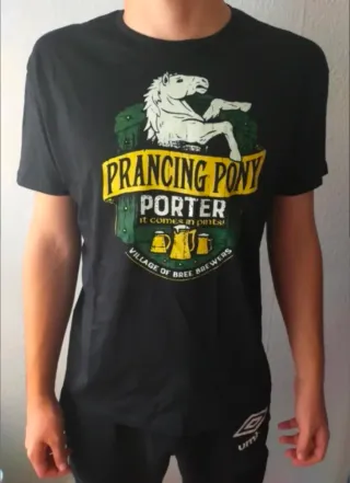 JUANA // 3 Camisetas: Rocky, Pony, SOA (XXL/XL)