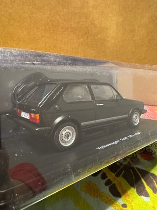 Volkswagen Golf GTI MK1 (1:24)