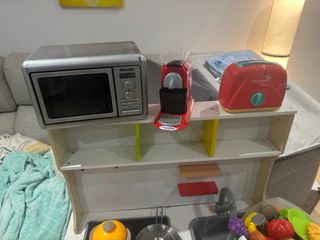 Cocina de juguete con accesorios