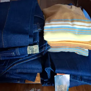 Lote pantalones vaqueros Goh + 2 jerséis