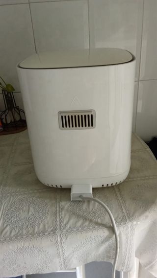 Freidora de aire blanca