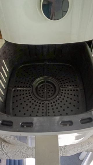 Freidora de aire blanca