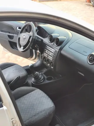 Ford Fiesta 2005