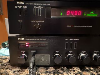 Equipo  VIETA Amplificador, Sintonizador y pletina