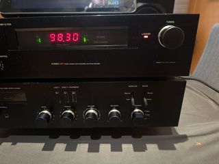 Equipo  VIETA Amplificador y Sintonizador