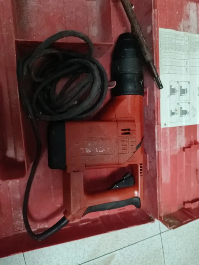 Martillo Hilti TE 104 SDS Plus