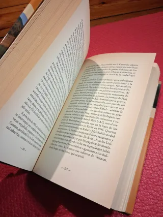 R. Kaplan: "Soldados de Dios"; Ediciones B.