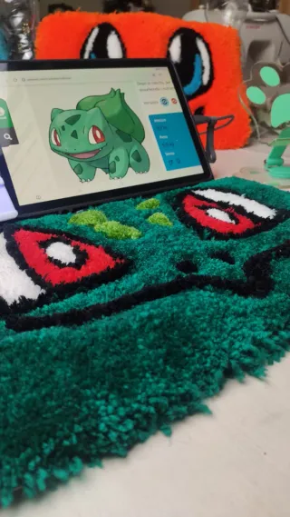 Tappetini Pokémon in lana fatti a mano