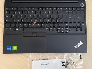 Portátil Lenovo ThinkPad E15 Gen4 Intel i7 GPU 2GB