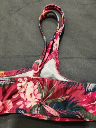 Biquíni Calzedonia 6 anos floral