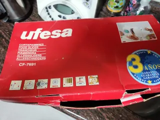 Cortafiambres Eléctrico Blanco