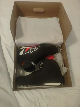 Botas Alpinestars Negras