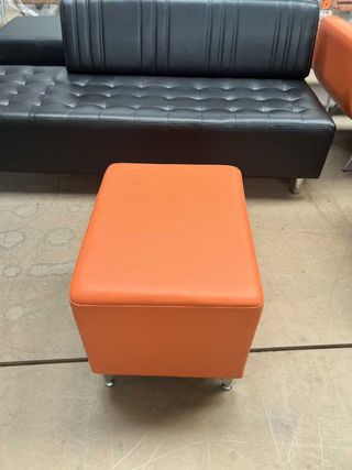 POUF NARANJA