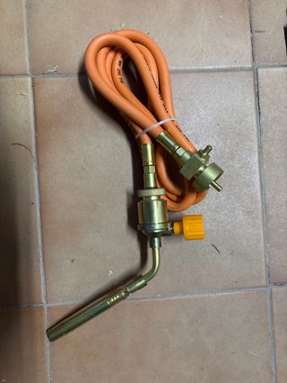 Soplete con manguera y regulador
