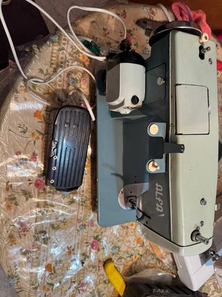 Máquina de coser Alfa Alframatic 109
