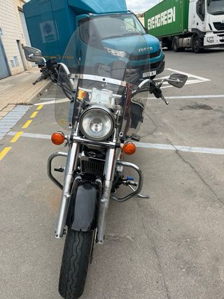 Honda Shadow 750 American Classic Edition