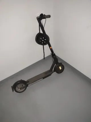 Patín Eléctrico Xiaomi Essential