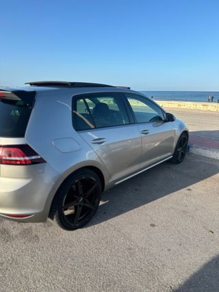 Volkswagen Golf 2014
