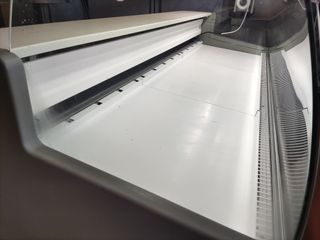 Vitrina Refrigerada 2 metros Segunda Mano